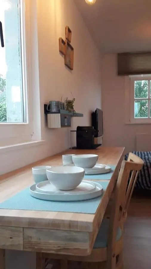 Homestay Sea You Soon Prive Kamer Met Jacuzzi En Sauna Bredene Belgium