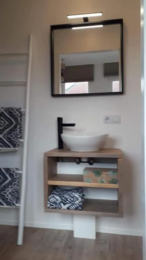 Sea You Soon Prive Kamer Met Jacuzzi En Sauna Bredene Homestay