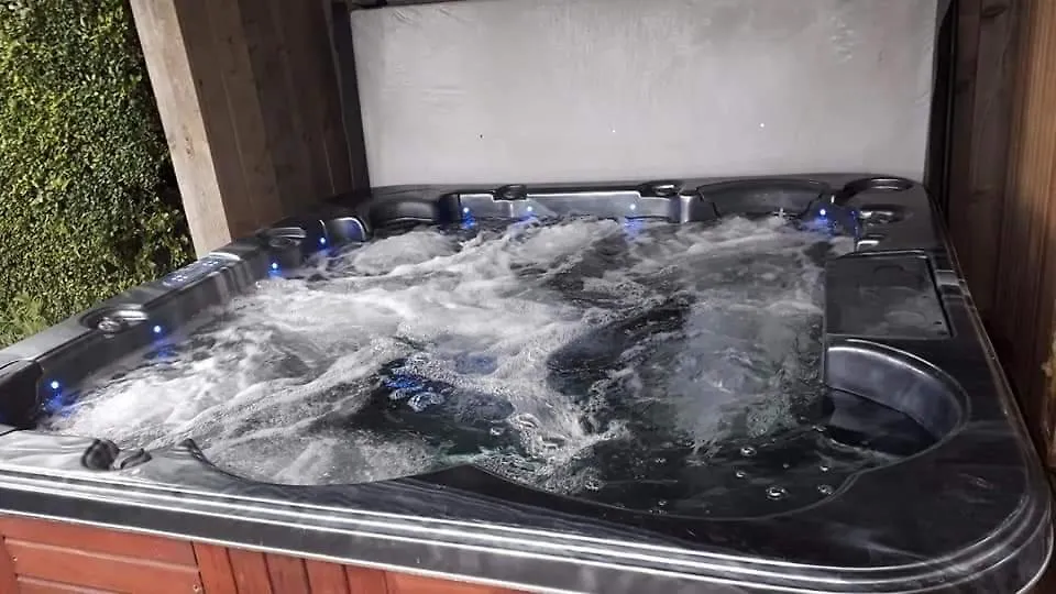 Sea You Soon Prive Kamer Met Jacuzzi En Sauna Bredene 0*,